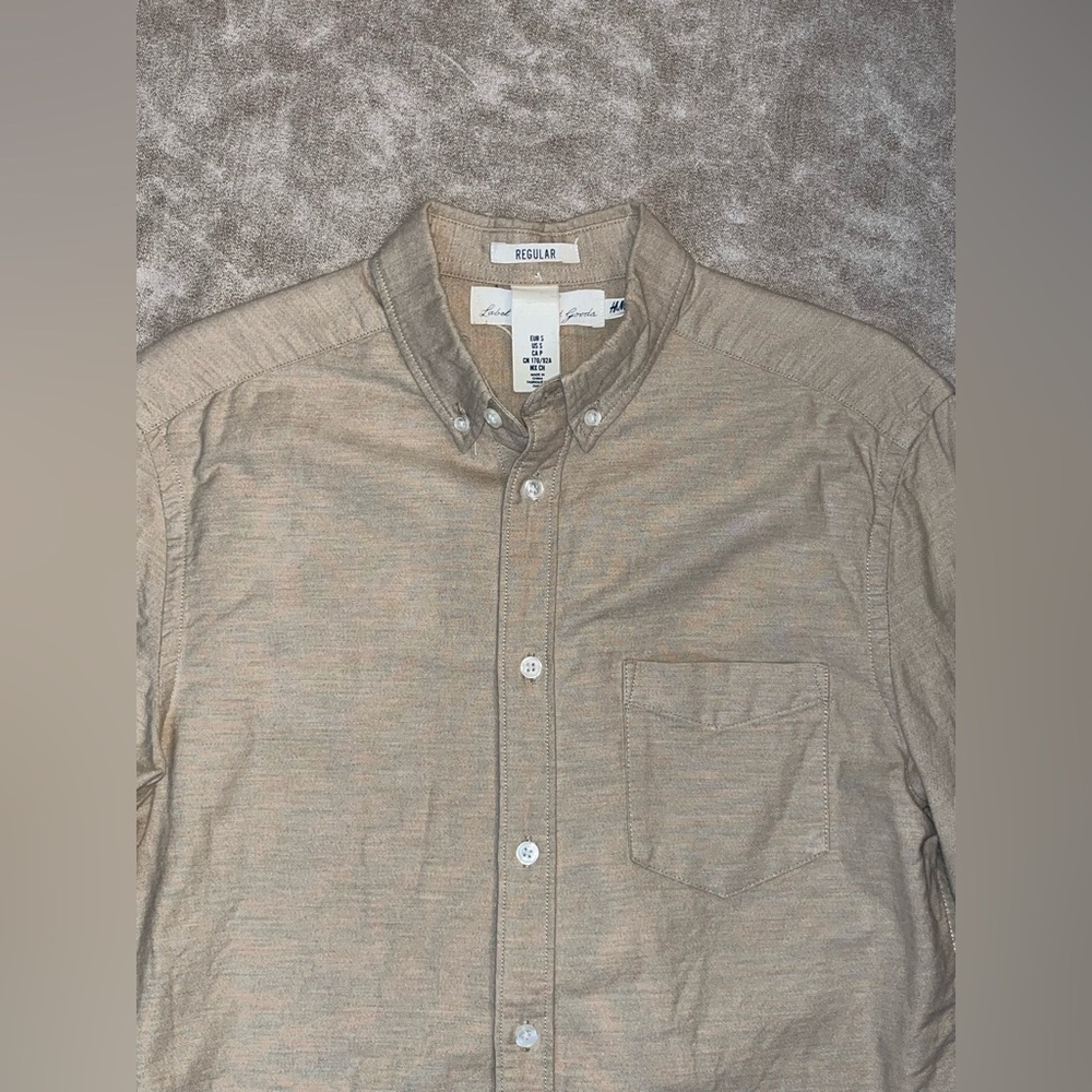 H&M Men’s Tan Casual Button Down Shirt. Small - Picture 5 of 11